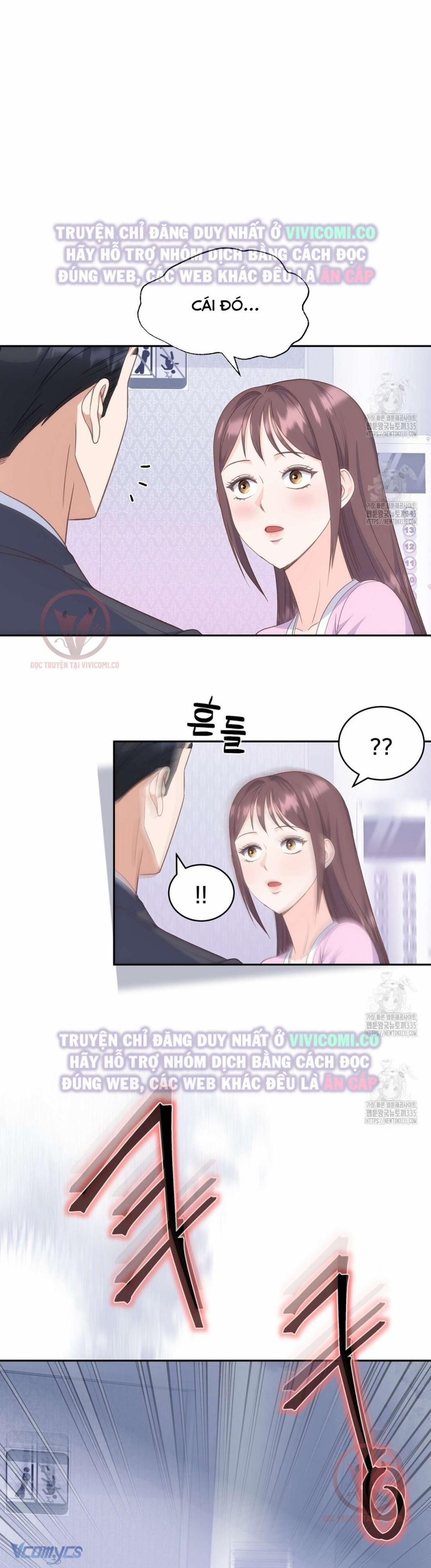 [18+] Sếp Của Anh Trai Tôi Đã Vượt Quá Giới Hạn 16 trang 7