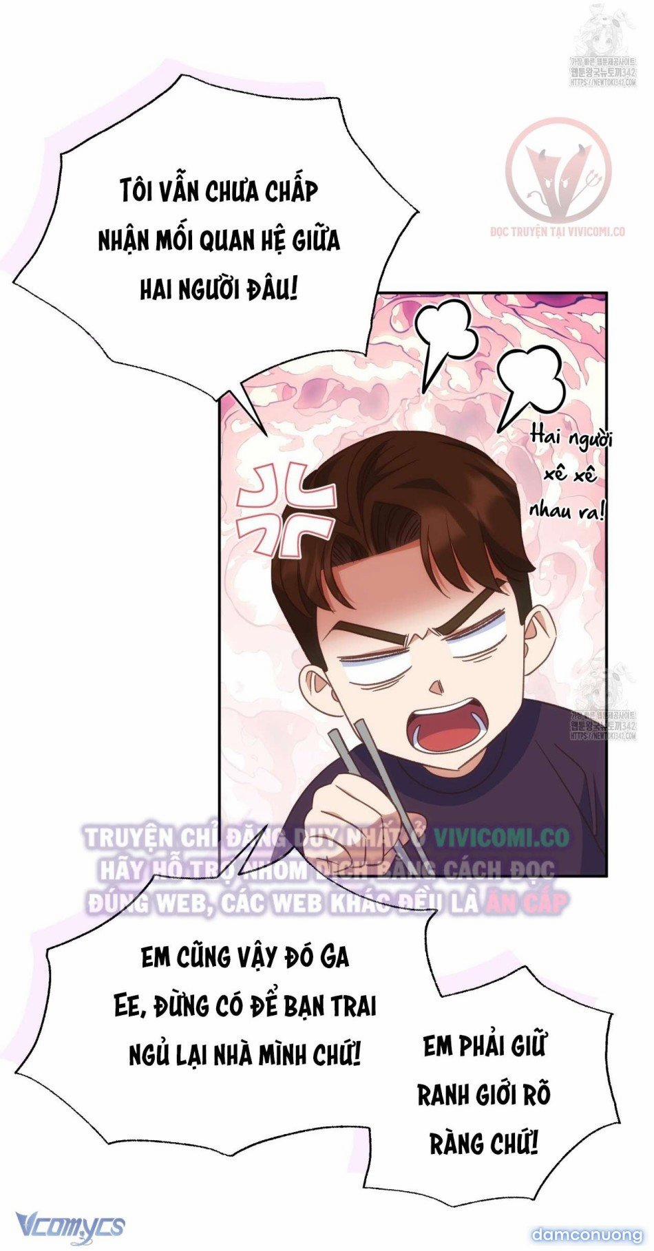 [18+] Sếp Của Anh Trai Tôi Đã Vượt Quá Giới Hạn 25 trang 8