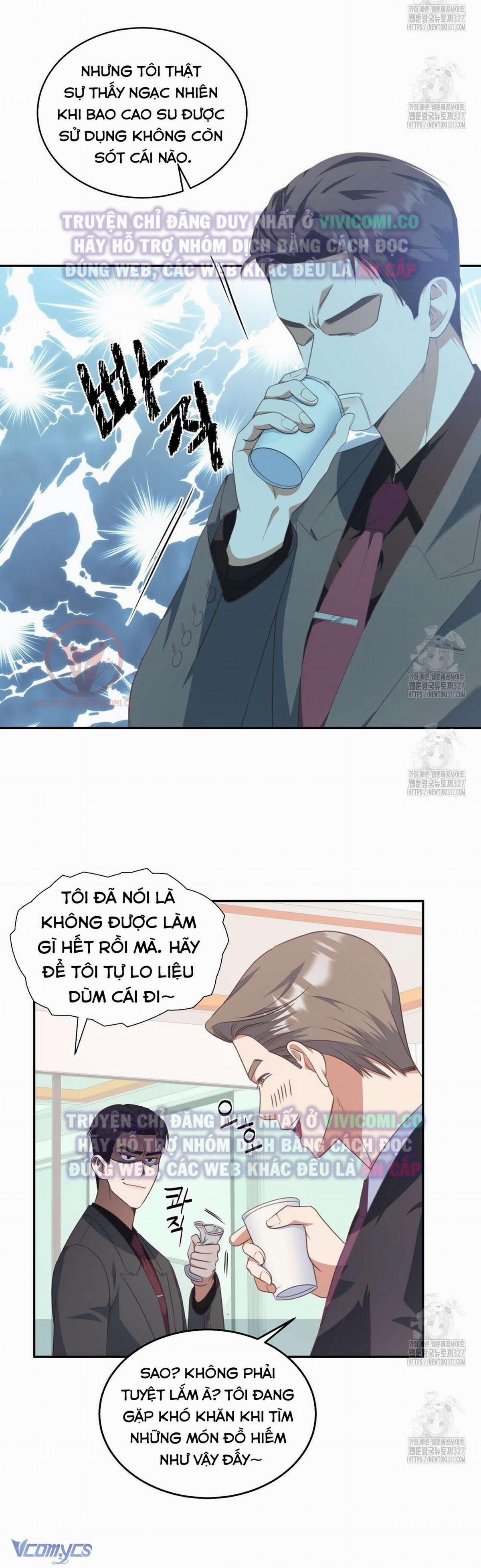 [18+] Sếp Của Anh Trai Tôi Đã Vượt Quá Giới Hạn 4 trang 9