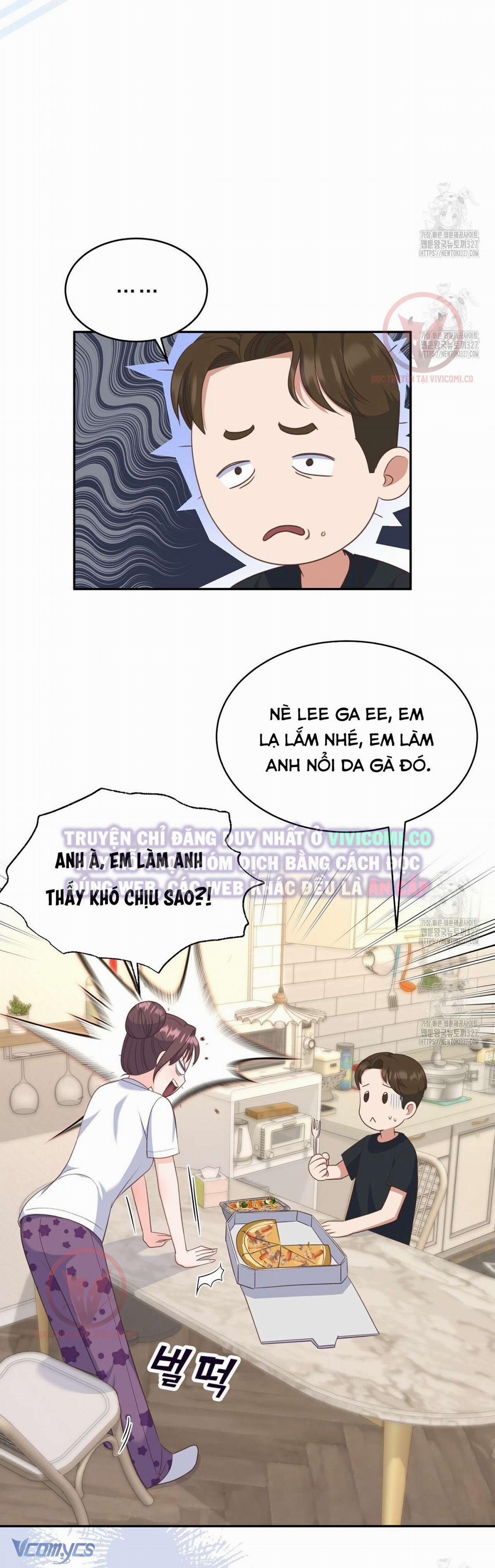 [18+] Sếp Của Anh Trai Tôi Đã Vượt Quá Giới Hạn 5 trang 5