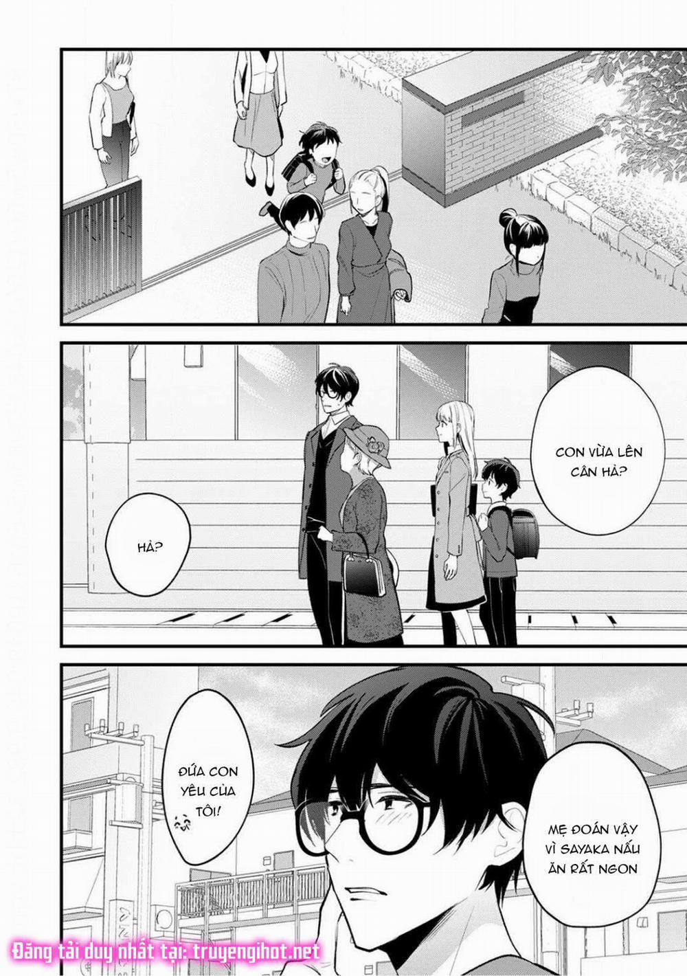 [ 18+] Tôi Bị Phụ Huynh Của Một Đứa Nhóc Mẫu Giáo Ôm Hôn 7 trang 5