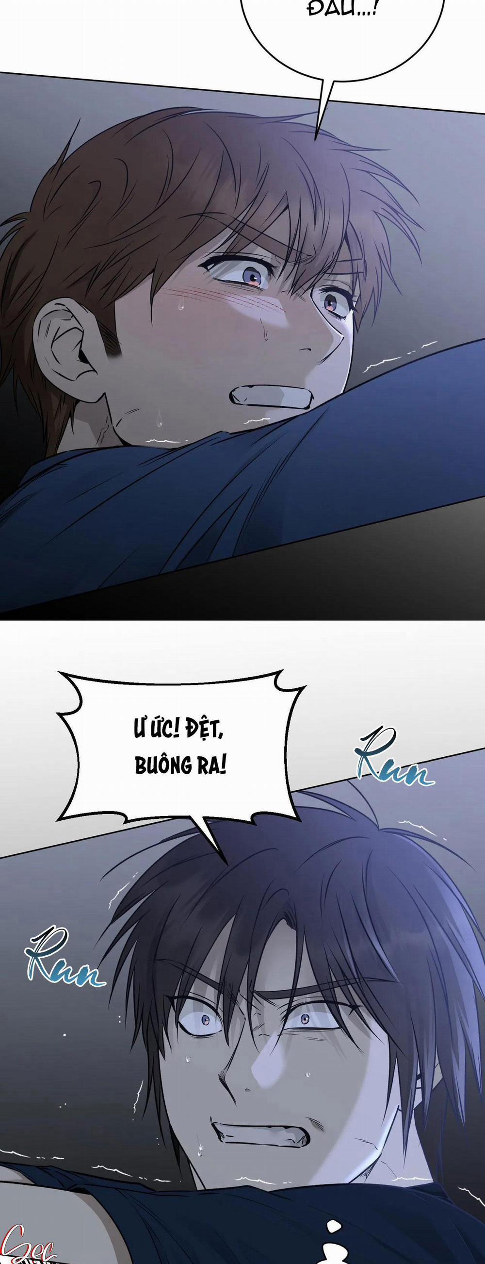 Bên Trong Lớp Cảnh Phục 32 trang 2