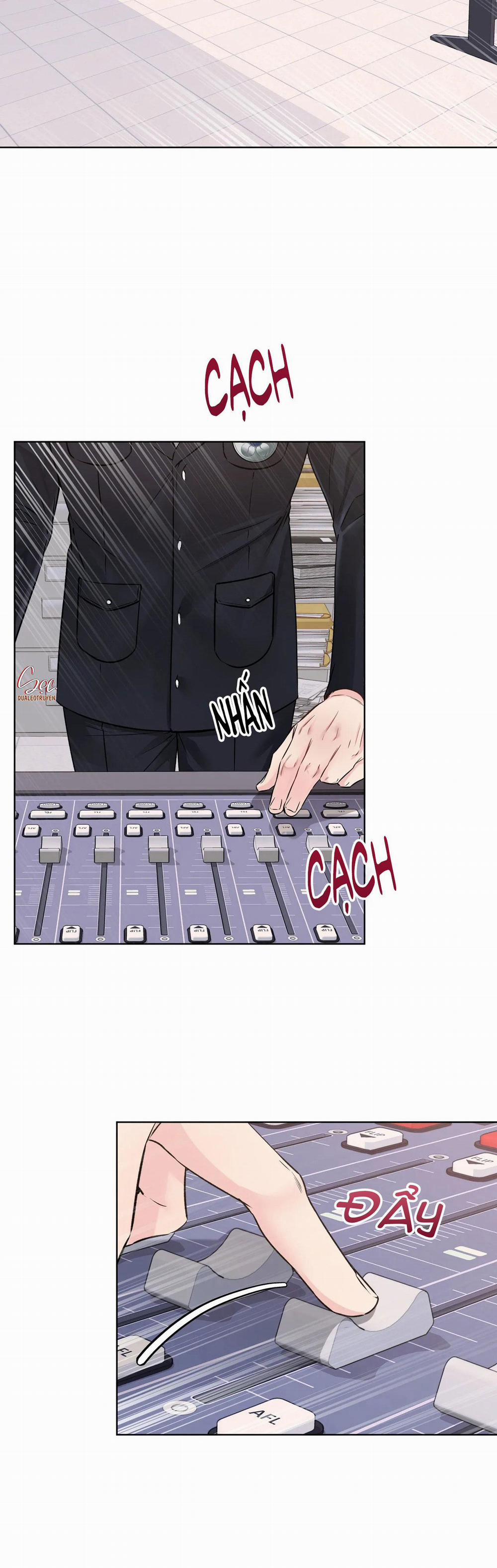 Bên Trong Lớp Cảnh Phục 41 trang 16