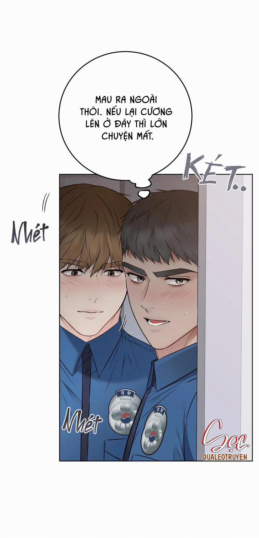Bên Trong Lớp Cảnh Phục 48 trang 14