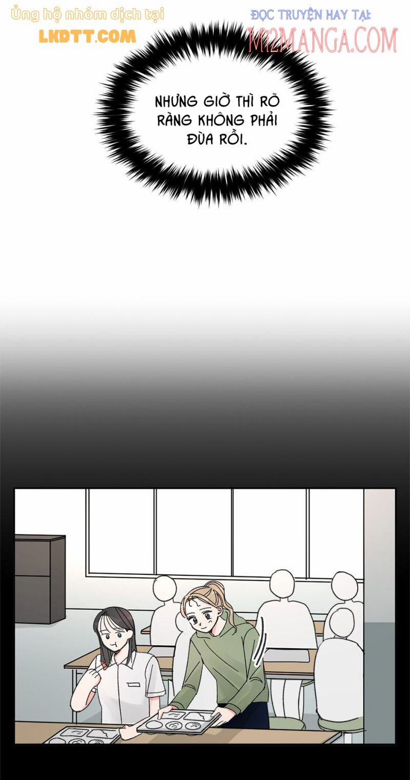 Giữa Chúng Ta Là Gì 12 trang 24