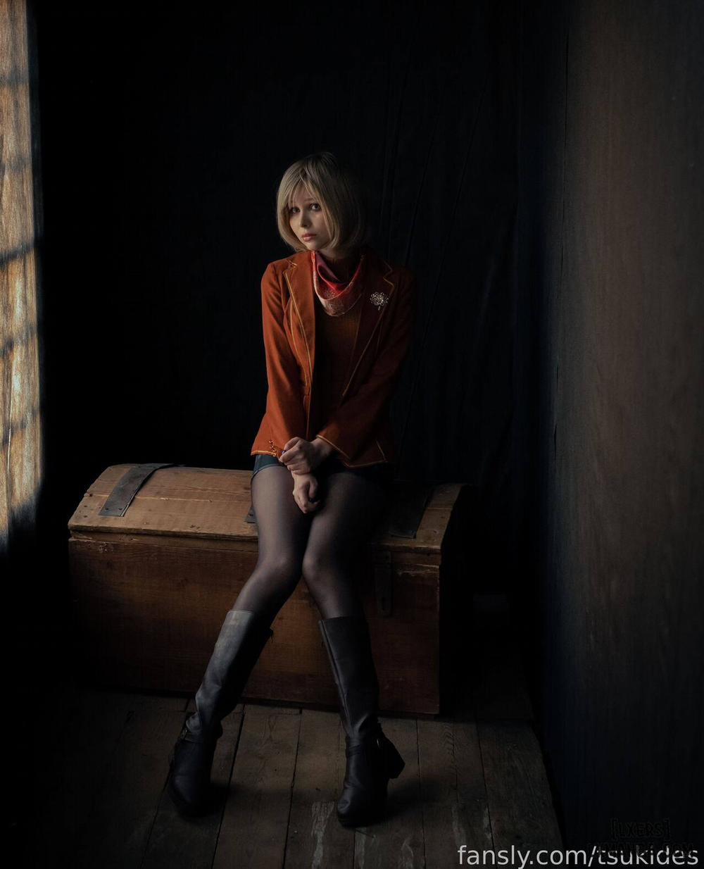 Hình Cosplay 792 - Tsuki Desu trang 10