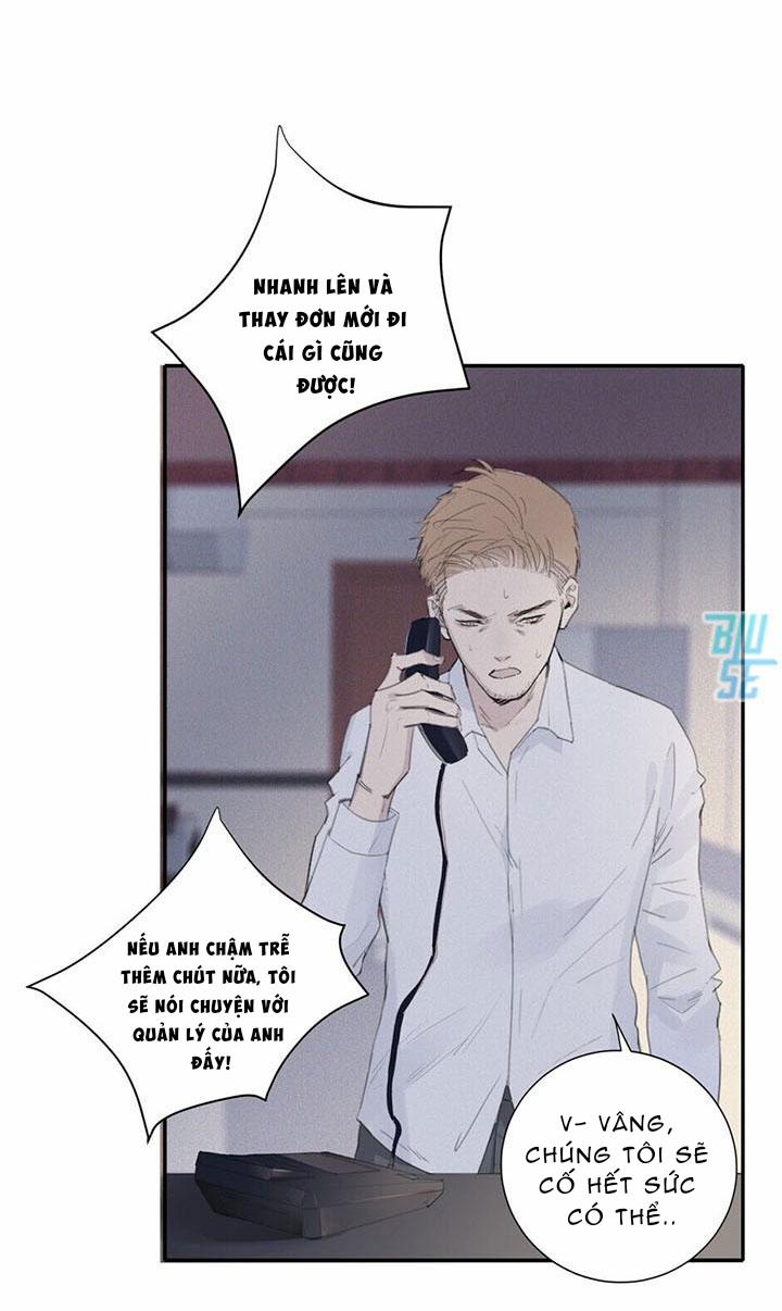 Ở Trong Bóng Tối 12 trang 18