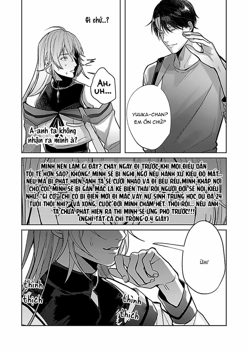 Sẽ Chết Mất Nếu Sếp Biết Tôi Cosplay Waifu Của Hắn 1 trang 12