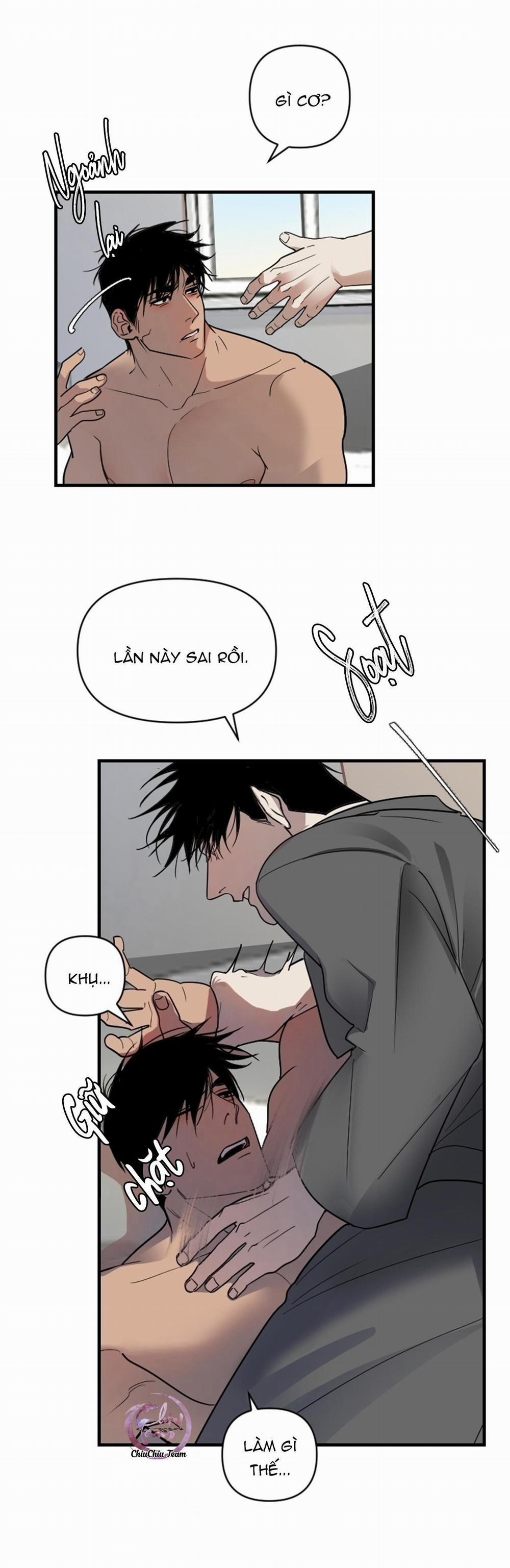 Tên Hàng Xóm Cứ Dán Mắt Vào Tôi 15 trang 35