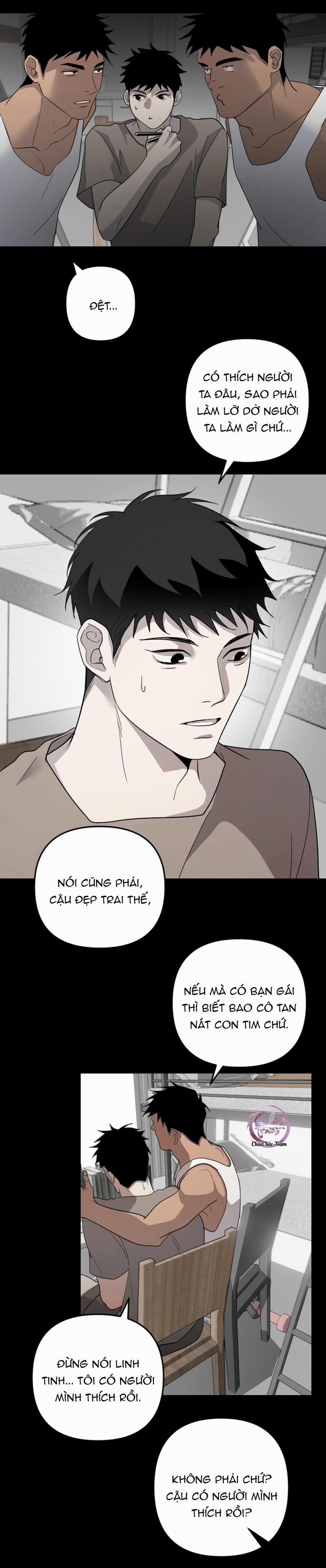 Tên Hàng Xóm Cứ Dán Mắt Vào Tôi 30 trang 32
