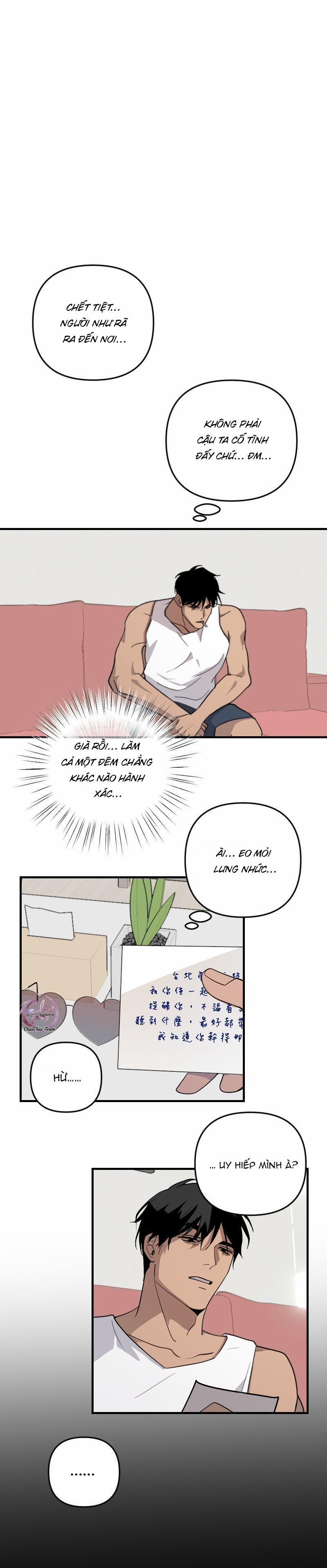 Tên Hàng Xóm Cứ Dán Mắt Vào Tôi 33 trang 12