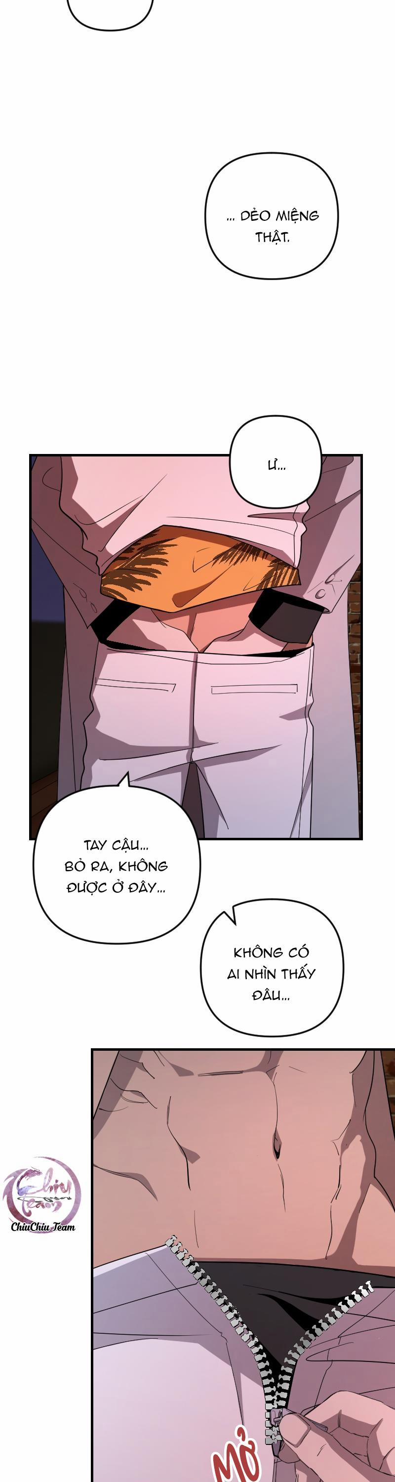 Tên Hàng Xóm Cứ Dán Mắt Vào Tôi 37 trang 22